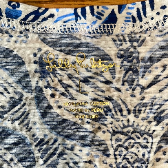 Lily Pulitzer V- Neck, Large - Picture 2 of 3
